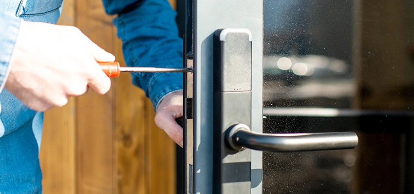 Aluminium Door Lock Replacement in Millbrae, California